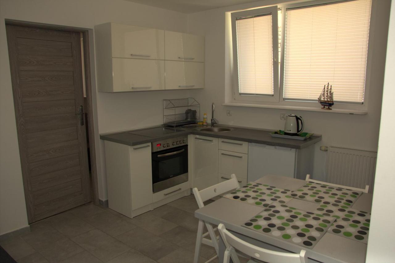 Dom Przy Plazy Apartment Dźwirzyno Exterior foto